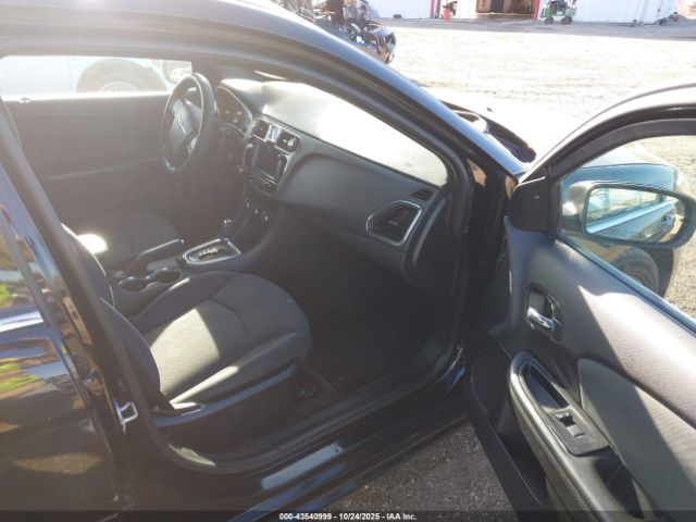 2012 CHRYSLER 200 1C3CCBAB6CN207603 Photo 4