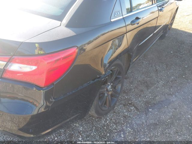 2012 CHRYSLER 200 1C3CCBAB6CN207603 Photo 5