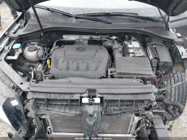 2018 VOLKSWAGEN TIGUAN 3VV2B7AX0JM157244 Photo 9