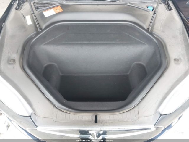 2014 TESLA MODEL S 5YJSA1H21EFP64367 Photo 9