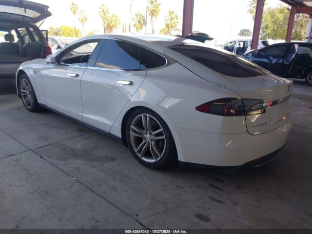 2013 TESLA MODEL S 5YJSA1CN2DFP05943 Photo 2