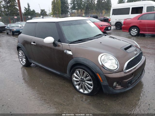 2011 MINI COOPER S WMWSV3C51BTY11548