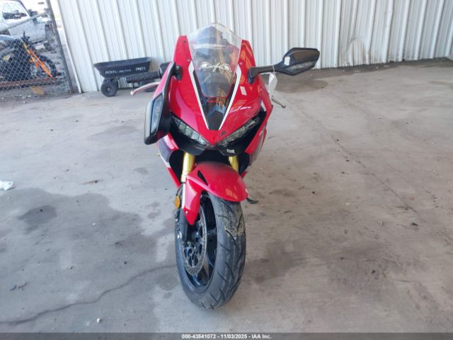 2022 HONDA CBR1000 JH2SC7752NK500223 Photo 4