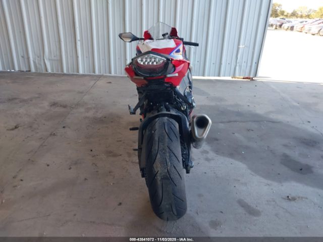 2022 HONDA CBR1000 JH2SC7752NK500223 Photo 5