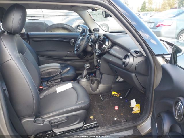 2016 MINI HARDTOP WMWXP5C57G3B77233 Photo 4