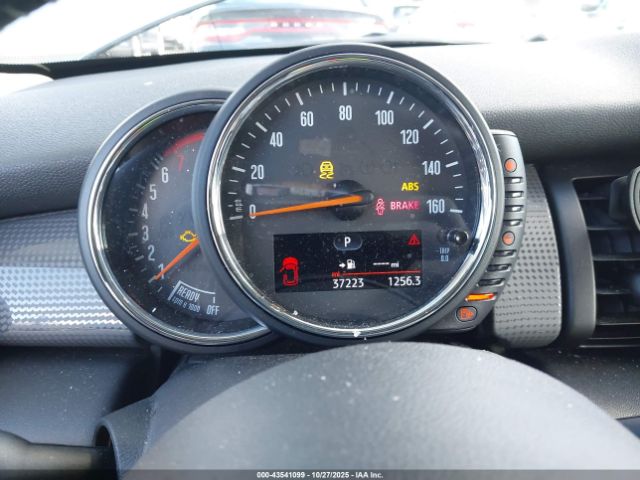 2016 MINI HARDTOP WMWXP5C57G3B77233 Photo 6