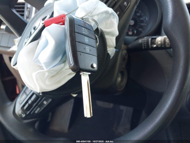 2017 KIA SORENTO 5XYPG4A35HG229791 Photo 10