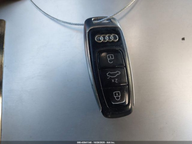 2019 AUDI E-TRON WA1LAAGE8KB010374 Photo 10
