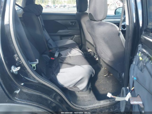2018 MITSUBISHI OUTLANDER JA4AZ3A37JJ006095 Photo 7