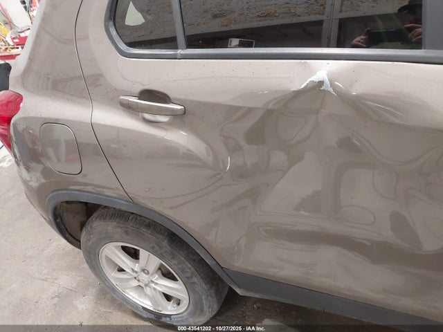 2021 CHEVROLET TRAX KL7CJPSB0MB322792 Photo 5