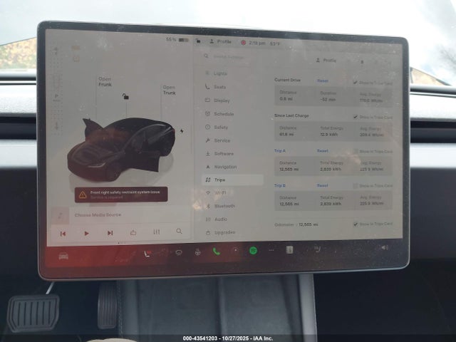 2025 TESLA MODEL 3 5YJ3E1EB1SF888373 Photo 6