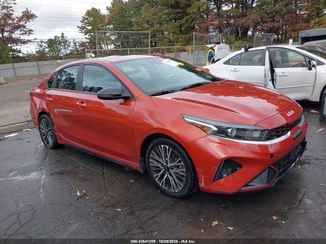 43541209 :رقم المزاد ، 3KPF54AD0PE557268 vin ، 2023 Kia Forte Gt-line مزاد بيع