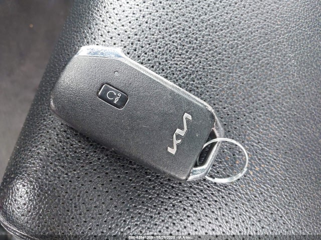 43541209 :رقم المزاد ، 3KPF54AD0PE557268 vin ، 2023 Kia Forte Gt-line مزاد بيع