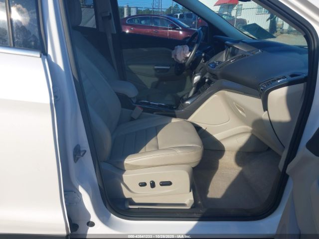 2016 FORD ESCAPE 1FMCU0J93GUB52769 Photo 4