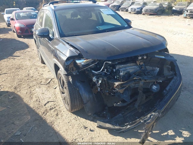 Продаж на аукціоні авто 2024 Volkswagen Taos 1.5t Se, vin: 3VVVX7B23RM064022, номер лоту: 43541243