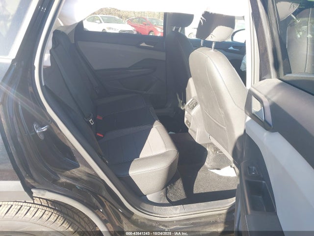 Продаж на аукціоні авто 2024 Volkswagen Taos 1.5t Se, vin: 3VVVX7B23RM064022, номер лоту: 43541243