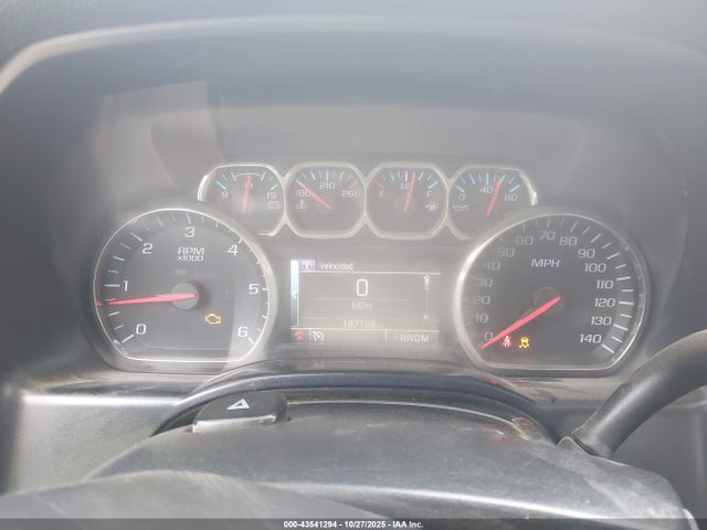 1GCVKREC0EZ331154 Chevrolet Silverado 1500 1lt