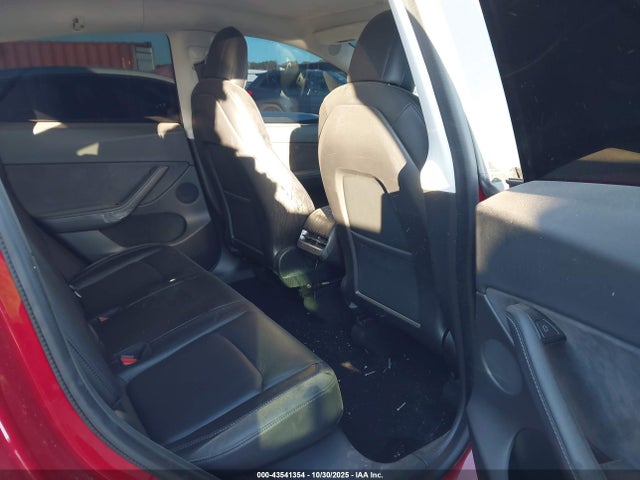 2021 Tesla Model Y Long Range Dual Motor All-wheel Drive მანქანა იყიდება აუქციონზე, vin: 5YJYGDEE7MF066594, აუქციონის ნომერი: 43541354
