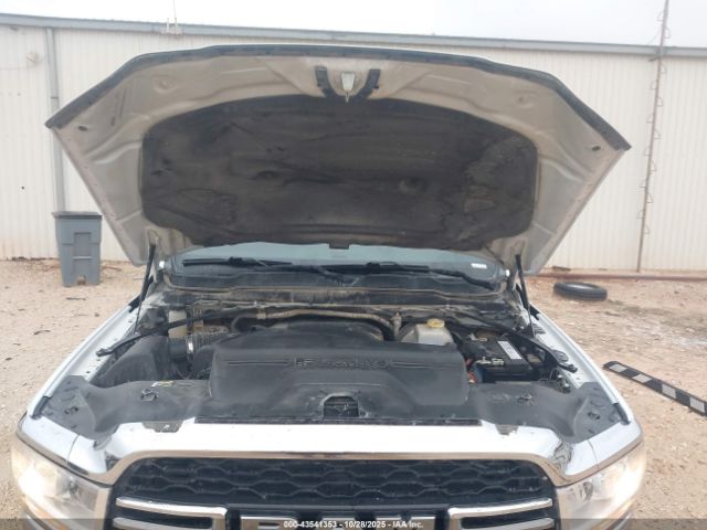 2022 RAM 2500 3C6UR5HJ2NG319475 Photo 9