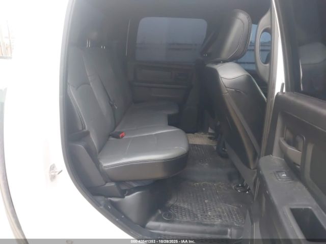 2022 RAM 2500 3C6UR5HJ2NG319475 Photo 7