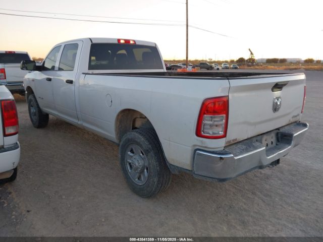 2022 RAM 2500 3C6UR5HJ3NG149787 Photo 2