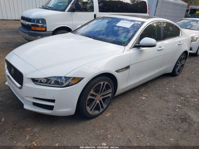 2018 JAGUAR XE SAJAJ4EV3JCP22335 Photo 1