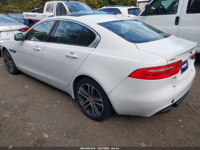 2018 JAGUAR XE SAJAJ4EV3JCP22335 Photo 2