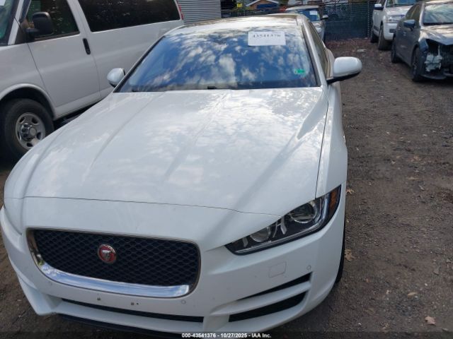 2018 JAGUAR XE SAJAJ4EV3JCP22335 Photo 5