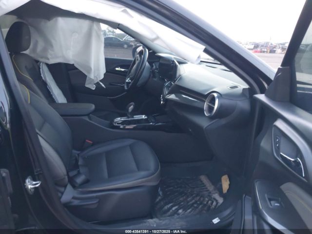 2025 CHEVROLET TRAX KL77LKEP2SC121649 Photo 4
