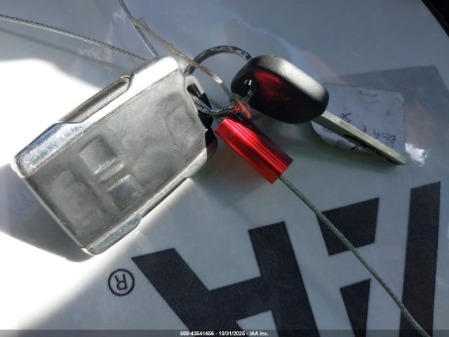 2017 CHEVROLET SILVERADO 2500HD 1GC1KWEG9HF200956 Photo 10