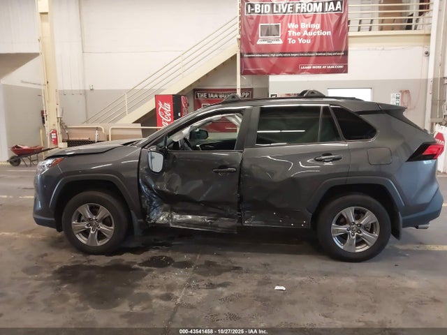 4T3RWRFV0RU119821 Toyota Rav4 Hybrid Xle