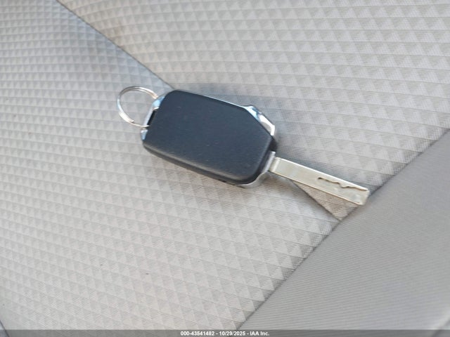 KNDJ23AU8P7195820 KIA SOUL LX