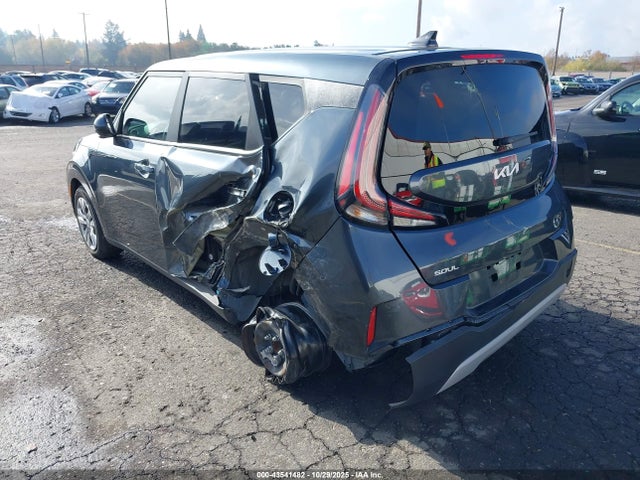 KNDJ23AU8P7195820 KIA SOUL LX