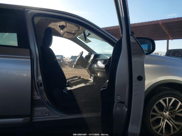 2018 MITSUBISHI OUTLANDER JA4AD2A38JZ061987 Photo 4