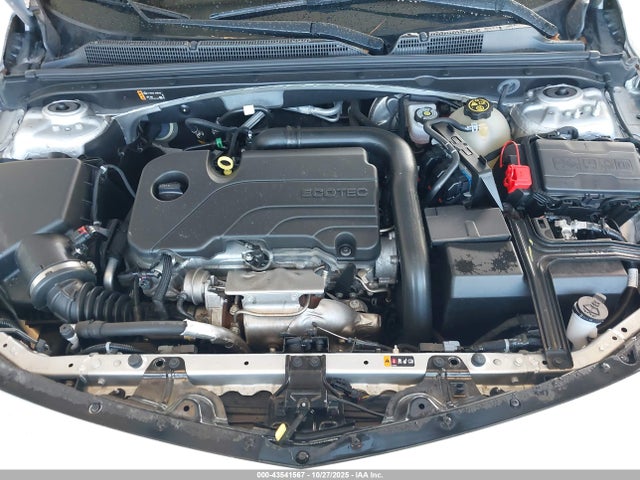 1G1ZD5ST3NF138676 Chevrolet Malibu Fwd Lt