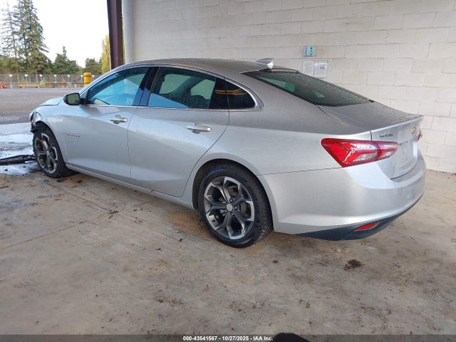 1G1ZD5ST3NF138676 Chevrolet Malibu Fwd Lt