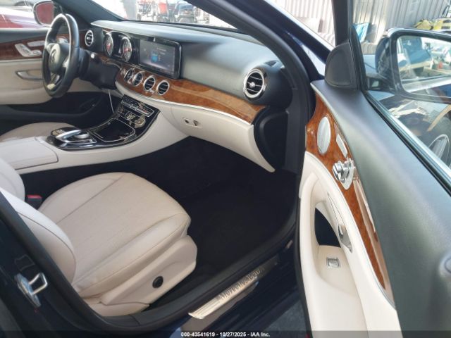 2018 MERCEDES-BENZ E 300 WDDZF4JB5JA445865 Photo 4