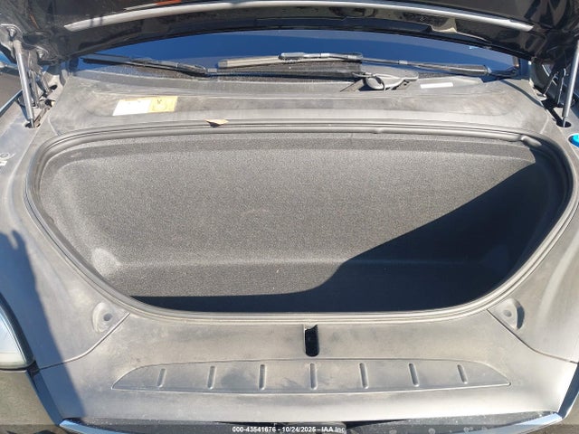 2017 TESLA MODEL X 5YJXCBE21HF051337 Photo 9