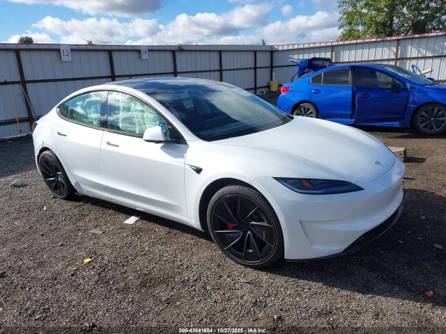 2025 TESLA MODEL 3 5YJ3E1ET8SF038801 Photo 0