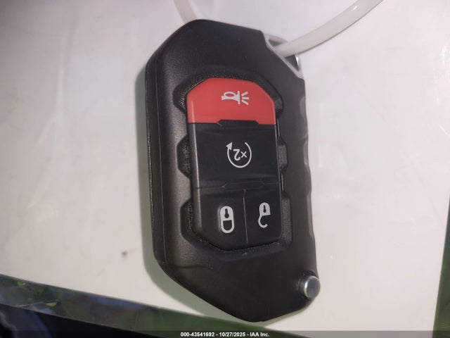 Jeep Gladiator 2025 1C6PJTAG7SL500982 Image 11