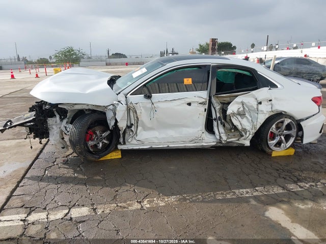 WAUJ3DGY6RA010003 Audi S3 Prestige Tfsi Quattro S Tronic