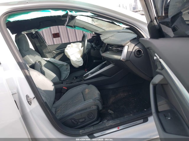 2024 AUDI S3 WAUJ3DGY6RA010003 Photo 4