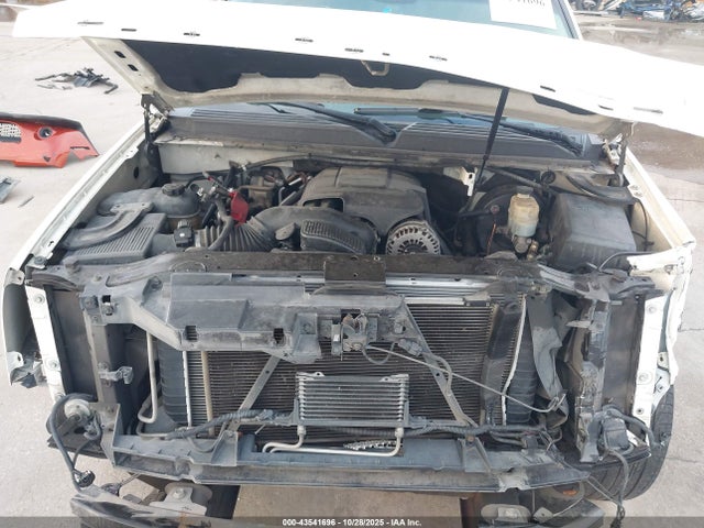 2010 CADILLAC ESCALADE ESV 1GYUKKEF2AR184319 Photo 9