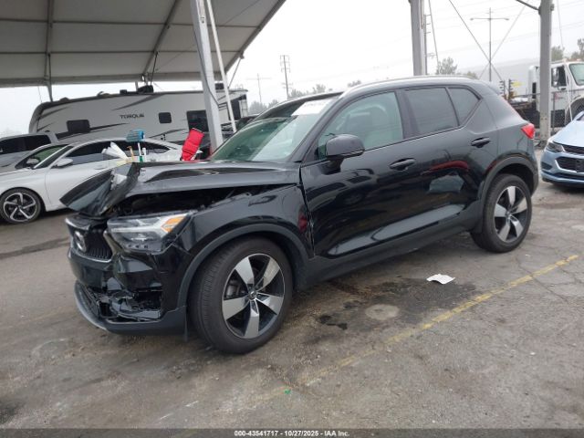 2020 VOLVO XC40 YV4162UK2L2325765 Photo 1