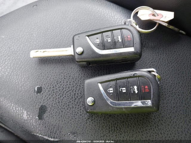 Toyota CAMRY SE 2018 4T1B11HK7JU022097 Image 11