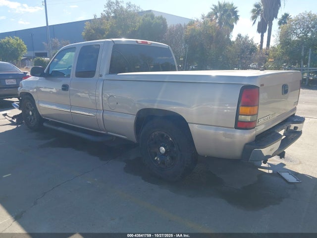 43541759 :رقم المزاد ، 1GTEC19T05Z130508 vin ، 2005 Gmc Sierra 1500 Sle مزاد بيع