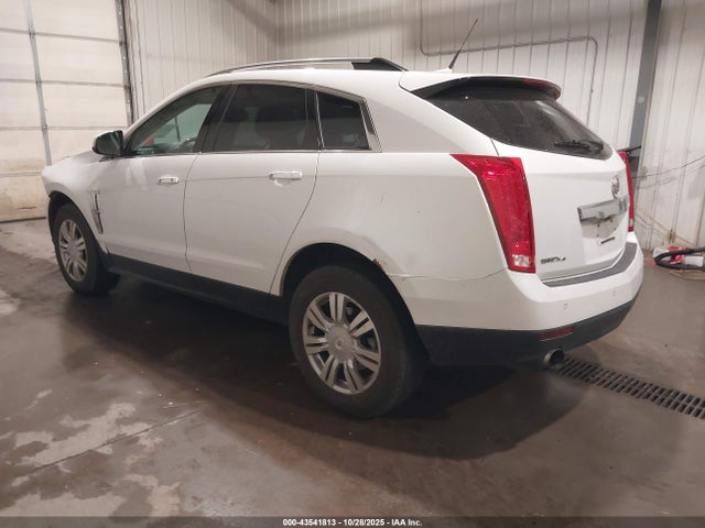 2010 CADILLAC SRX 3GYFNDEY3AS547608 Photo 2