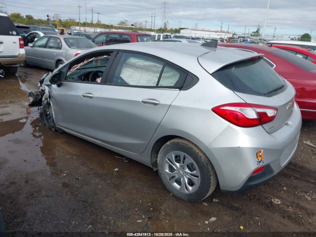 2019 CHEVROLET CRUZE 3G1BC6SM8KS565894 Photo 2