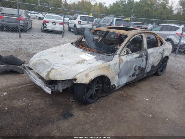 2016 AUDI A4 WAUBFAFL3GN012541 Photo 1