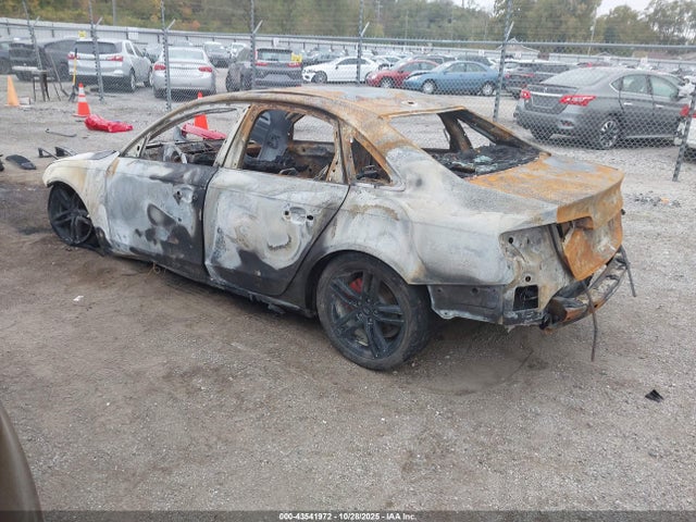 2016 AUDI A4 WAUBFAFL3GN012541 Photo 2